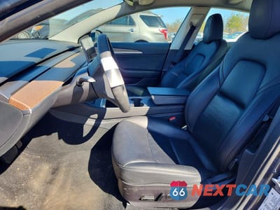 Zdjęcie 7 z 12 samochodu: 2023 TESLA MODEL 3 VIN:5YJ3E1EA6PF508474 - miniatura