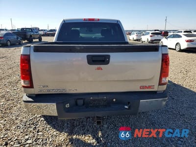 Zdjęcie 6 z 12 samochodu: 2009 GMC SIERRA K1500 SLE VIN:3GTEK233X9G113514 - miniatura