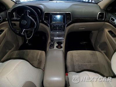 Zdjęcie 8 z 12 samochodu: 2018 JEEP GRAND CHEROKEE LAREDO VIN:1C4RJFAG9JC435375 - miniatura