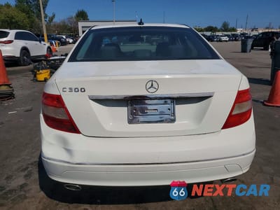 Zdjęcie 6 z 12 samochodu: 2008 MERCEDES-BENZ C 300 VIN:WDDGF54X98F090894 - miniatura