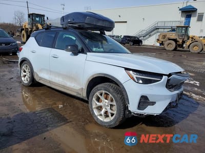 Czwarte zdjęcie samochodu z boku: 2024 VOLVO XC40 RECHARGE CORE VIN:YV4EH3HK5R2236910 - miniatura