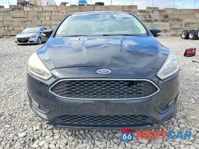 Piąte zdjęcie samochodu w środku: 2015 FORD FOCUS SE VIN:1FADP3F27FL374271 - miniatura
