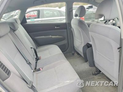 Zdjęcie 10 z 12 samochodu: 2005 TOYOTA PRIUS BASE VIN:JTDKB20U353108183 - miniatura