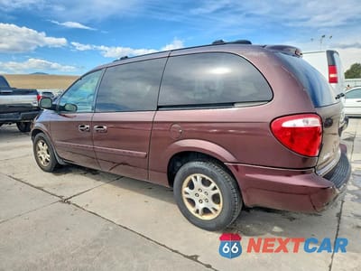 Drugie zdjęcie samochodu z przodu: 2004 DODGE GRAND CARAVAN SXT VIN:2D4GP44LX4R513955 - miniatura