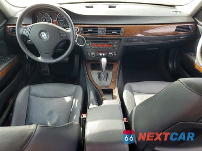 Zdjęcie 8 z 11 samochodu: 2011 BMW 328 I SULEV VIN:WBAPH5G58BNM71970 - miniatura