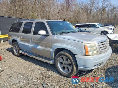 Czwarte zdjęcie samochodu z boku: 2006 CADILLAC ESCALADE ESV VIN:3GYFK66NX6G212736 - miniatura