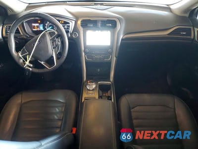 Zdjęcie 8 z 12 samochodu: 2017 FORD FUSION SE VIN:3FA6P0H96HR277794 - miniatura
