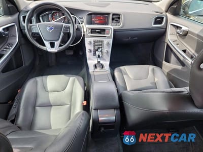 Zdjęcie 8 z 11 samochodu: 2018 VOLVO S60 INSCRIPTION VIN:LYV402TK4JB178301 - miniatura