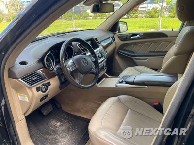 Zdjęcie 9 z 14 samochodu: 2014 MERCEDES-BENZ GL 450 4MATIC VIN:4JGDF7CE1EA320957 - miniatura