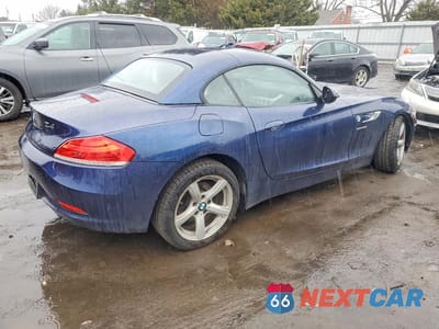 Trzecie zdjęcie samochodu z tyłu: 2014 BMW Z4 SDRIVE28I VIN:WBALL5C52EJ105016 - miniatura