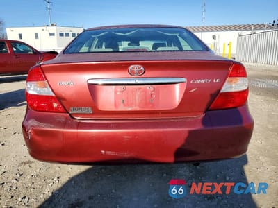 Zdjęcie 6 z 11 samochodu: 2004 TOYOTA CAMRY LE VIN:4T1BE32K34U310373 - miniatura