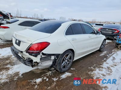 Trzecie zdjęcie samochodu z tyłu: 2020 MERCEDES-BENZ C 300 4MATIC VIN:55SWF8EB1LU323110 - miniatura