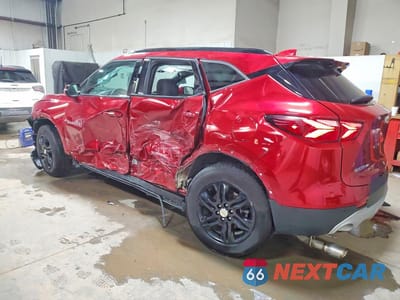 Drugie zdjęcie samochodu z przodu: 2022 CHEVROLET BLAZER 2LT VIN:3GNKBHR47NS166496 - miniatura