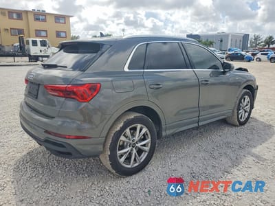 Trzecie zdjęcie samochodu z tyłu: 2025 AUDI Q3 PREMIUM S LINE 45 VIN:WA1DECF39S1100224 - miniatura