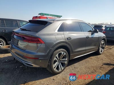 Trzecie zdjęcie samochodu z tyłu: 2021 AUDI Q8 PREMIUM PLUS VIN:WA1BVAF15MD016994 - miniatura