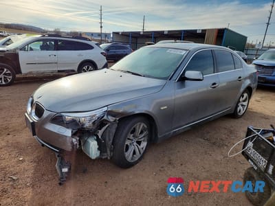 2010 BMW 528 I WBANU5C54AC126342 - główne zdjęcie licytacji z USA - miniatura
