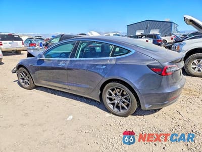 Drugie zdjęcie samochodu z przodu: 2019 TESLA MODEL 3 VIN:5YJ3E1EA0KF400182 - miniatura