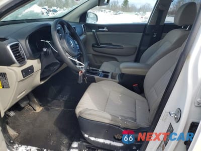 Zdjęcie 7 z 13 samochodu: 2020 KIA SPORTAGE LX VIN:KNDPMCAC1L7670844 - miniatura