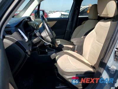 Zdjęcie 7 z 13 samochodu: 2018 JEEP RENEGADE LATITUDE VIN:ZACCJABB1JPH27187 - miniatura