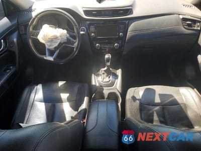 Zdjęcie 8 z 14 samochodu: 2019 NISSAN ROGUE SL VIN:5N1AT2MT1KC762861 - miniatura