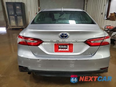 Zdjęcie 6 z 11 samochodu: 2020 TOYOTA CAMRY HYBRID LE VIN:4T1C31AK6LU542979 - miniatura