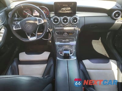 Zdjęcie 8 z 12 samochodu: 2018 MERCEDES-BENZ C 63 AMG-S VIN:55SWF8HB8JU237818 - miniatura