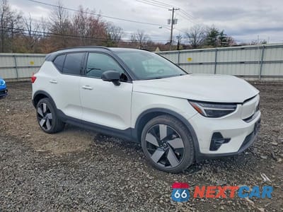 Czwarte zdjęcie samochodu z boku: 2024 VOLVO XC40 RECHARGE PLUS VIN:YV4ER3XL6R2254047 - miniatura