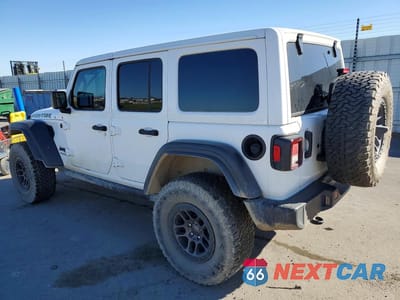 Drugie zdjęcie samochodu z przodu: 2022 JEEP WRANGLER UNLIMITED SPORT VIN:1C4HJXDG8NW242233 - miniatura