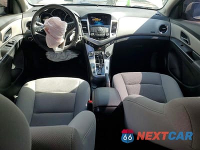 Zdjęcie 8 z 12 samochodu: 2013 CHEVROLET CRUZE LT VIN:1G1PC5SB7D7247488 - miniatura