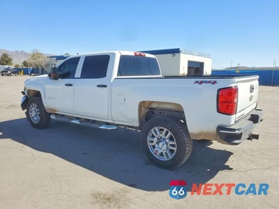 Drugie zdjęcie samochodu z przodu: 2016 CHEVROLET SILVERADO K2500 HEAVY DUTY VIN:1GC1KUEG9GF150045 - miniatura