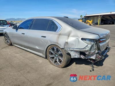 Drugie zdjęcie samochodu z przodu: 2025 BMW I7 EDRIVE50 VIN:WBY43EJ03SCU58460 - miniatura