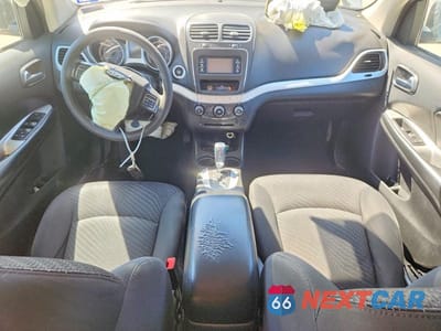 Zdjęcie 8 z 12 samochodu: 2018 DODGE JOURNEY SE VIN:3C4PDCAB0JT302042 - miniatura