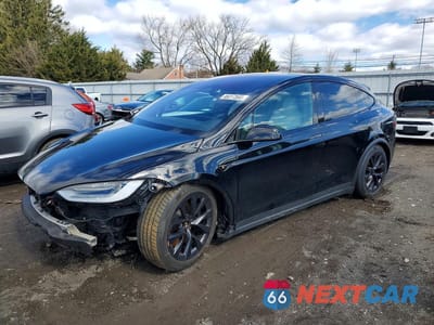 2022 TESLA MODEL X 7SAXCBE54NF361460 - główne zdjęcie licytacji z USA - miniatura