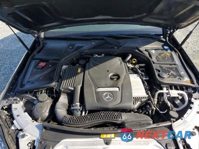 Zdjęcie 11 z 12 samochodu: 2015 MERCEDES-BENZ C 300 VIN:55SWF4JB5FU070988 - miniatura