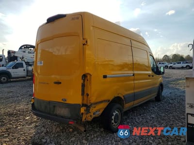Trzecie zdjęcie samochodu z tyłu: 2021 FORD TRANSIT 250 DELIVERY VAN VIN:1FTBR1X83MKA26392 - miniatura