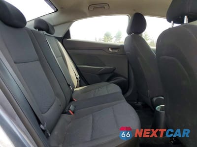 Zdjęcie 10 z 12 samochodu: 2019 HYUNDAI ACCENT SE VIN:3KPC24A38KE055829 - miniatura
