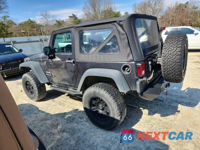 Drugie zdjęcie samochodu z przodu: 2017 JEEP WRANGLER SPORT VIN:1C4AJWAG9HL547701 - miniatura