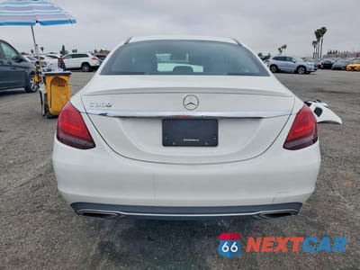 Zdjęcie 6 z 13 samochodu: 2019 MERCEDES-BENZ C 300 VIN:WDDWF8DB5KR483136 - miniatura