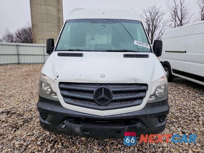 Piąte zdjęcie samochodu w środku: 2014 MERCEDES BENZ SPRINTER 2500 DELIVERY VAN VIN:WD3PE8DE2E5900729 - miniatura
