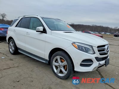 Czwarte zdjęcie samochodu z boku: 2018 MERCEDES-BENZ GLE 350 4MATIC VIN:4JGDA5HB4JB189013 - miniatura