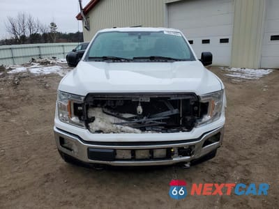 Piąte zdjęcie samochodu w środku: 2019 FORD F150 SUPER CAB VIN:1FTEX1EP5KFB31969 - miniatura