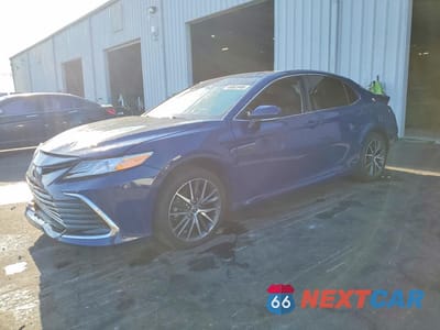 2023 TOYOTA CAMRY HYBRID XLE 4T1F31AK1PU056230 - główne zdjęcie licytacji z USA - miniatura
