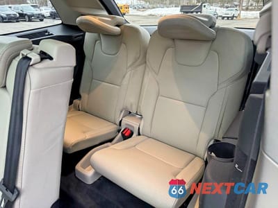 Zdjęcie 7 z 14 samochodu: 2016 VOLVO XC90 T8 VIN:YV4BC0PL9G1048520 - miniatura