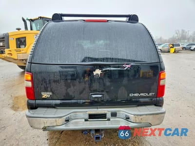 Zdjęcie 6 z 14 samochodu: 2003 CHEVROLET SUBURBAN K1500 VIN:3GNFK16Z63G241813 - miniatura
