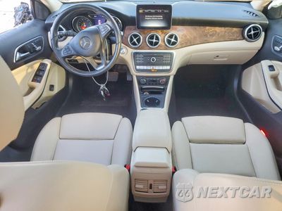 Zdjęcie 8 z 14 samochodu: 2019 MERCEDES-BENZ GLA 250 4MATIC VIN:WDCTG4GB6KJ577260 - miniatura