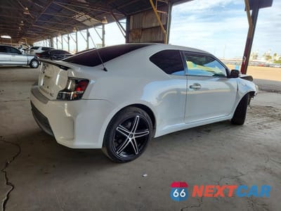 Trzecie zdjęcie samochodu z tyłu: 2014 SCION TC BASE VIN:JTKJF5C75E3082704 - miniatura