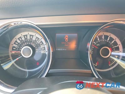 Zdjęcie 9 z 12 samochodu: 2013 FORD MUSTANG GT VIN:1ZVBP8FF6D5213037 - miniatura