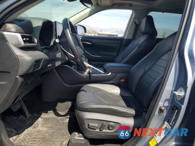 Zdjęcie 7 z 13 samochodu: 2020 TOYOTA HIGHLANDER HYBRID XLE VIN:5TDHBRCH0LS006949 - miniatura