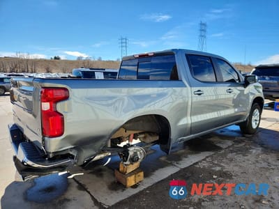 Trzecie zdjęcie samochodu z tyłu: 2025 CHEVROLET SILVERADO K1500 LT VIN:2GCUKDED2S1207799 - miniatura