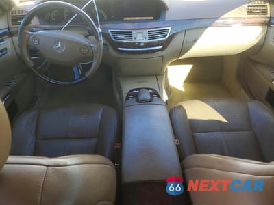 Zdjęcie 8 z 11 samochodu: 2007 MERCEDES-BENZ S 550 VIN:WDDNG71X37A064484 - miniatura